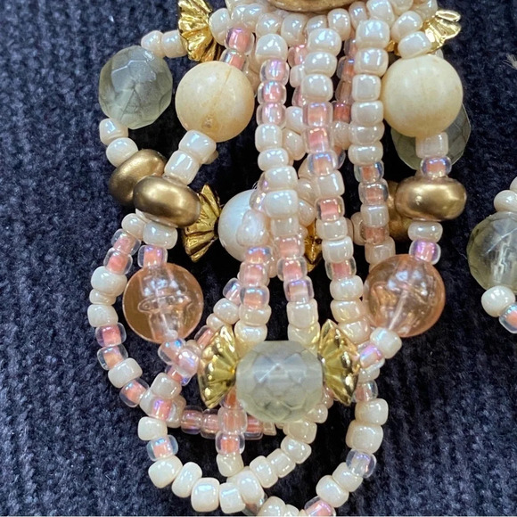 Vintage 80s 90s Beaded Clip On Earrings - Picture 2 of 9